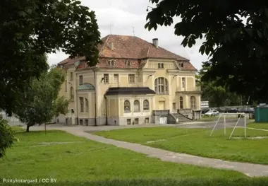 Wiosna rusza w Przelewicach z teatrem, sztuką i ogrodem w roli głównej