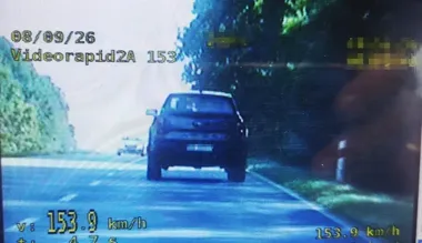 153 km/h na drodze pod Stargardem. Kierowca stracił prawo jazdy